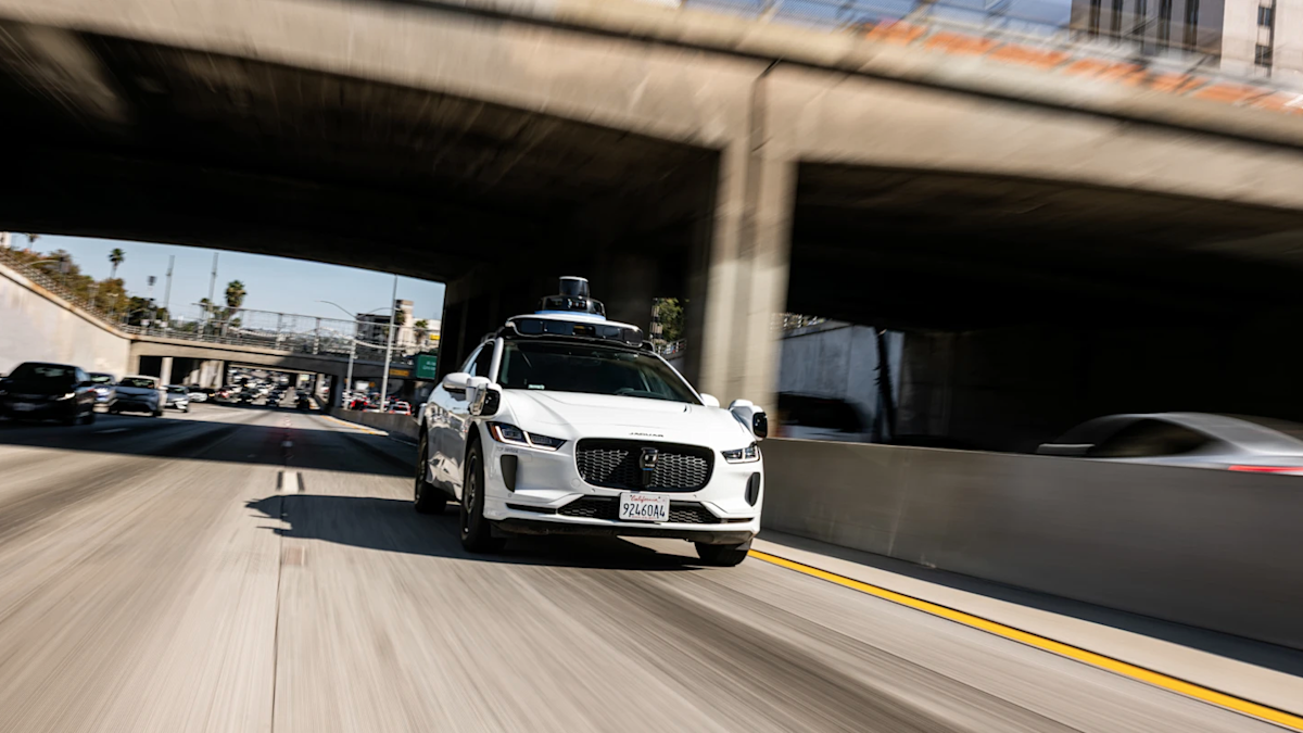 Waymo’s driverless cars will begin driving on freeways in three US cities