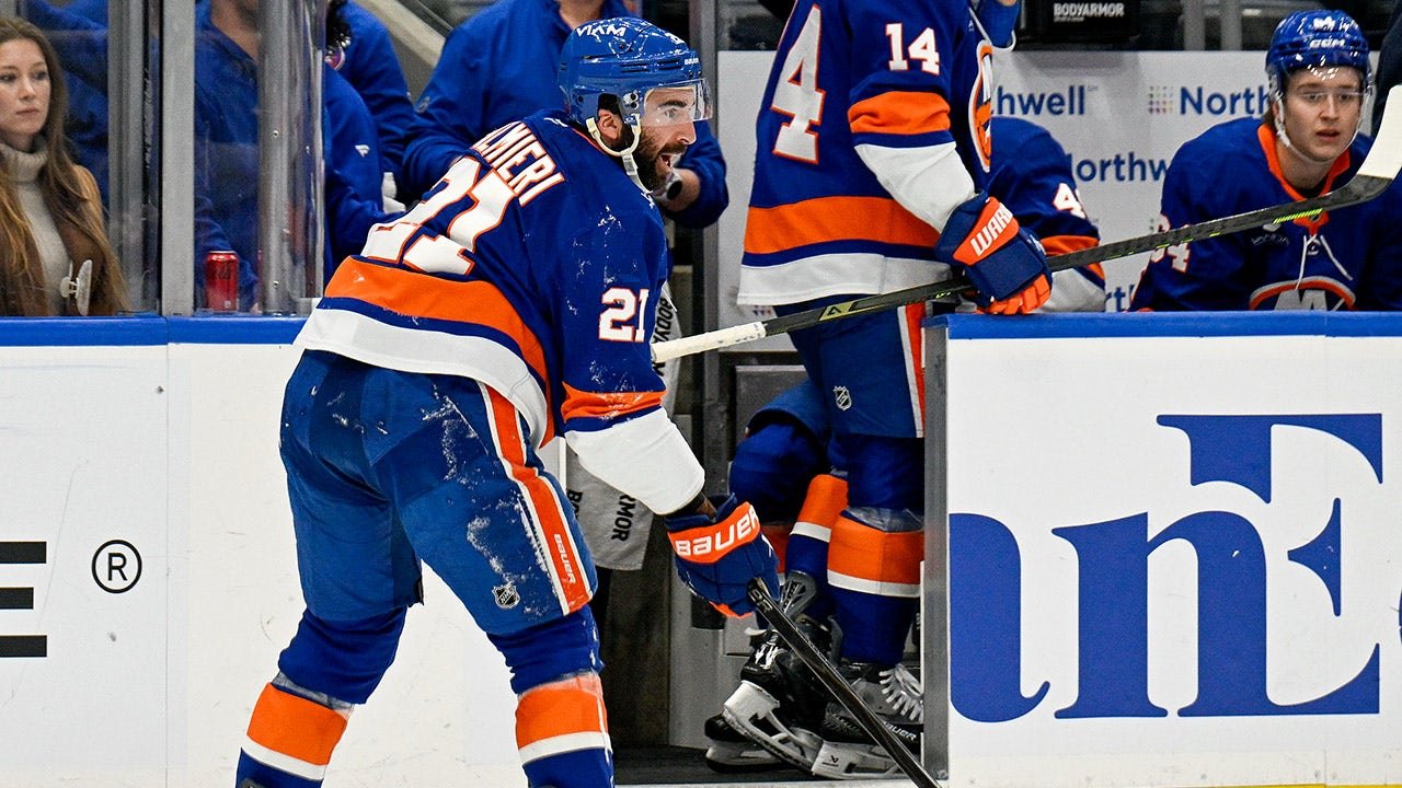 NHL News: Islanders’ Kyle Palmieri performs well after torn ACL