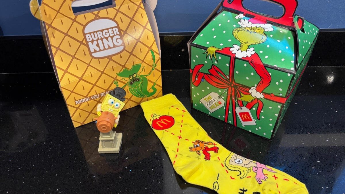 The Grinch at McDonald’s VS. The Spongegebob King’s Spongegebob Menu: Here’s the clear winner