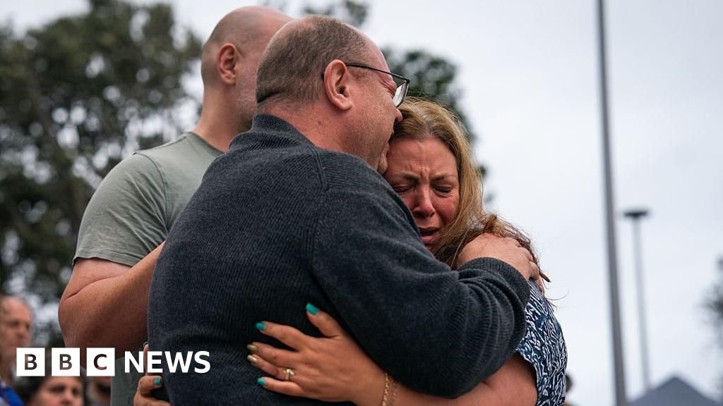 ‘It was just a nightmare’: Mum of ten-year-old victim speaks at Bondi memorial