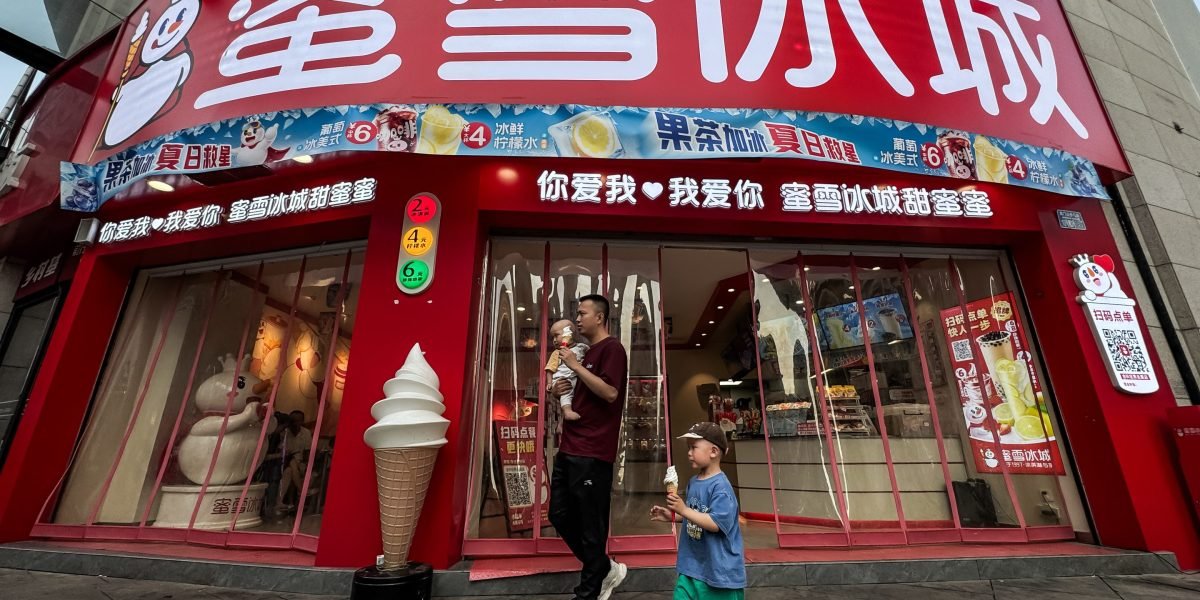 A Chinese ice cream chain, powered by super-cheap cones, now has more outlets than McDonald’s