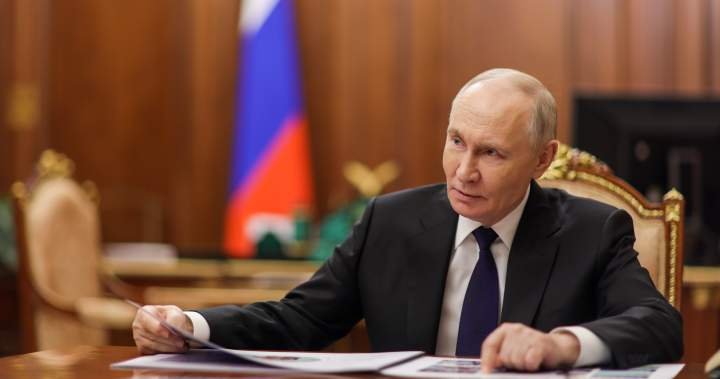 Russia releases video of downed drone after Kiev denies attack on Putin – National