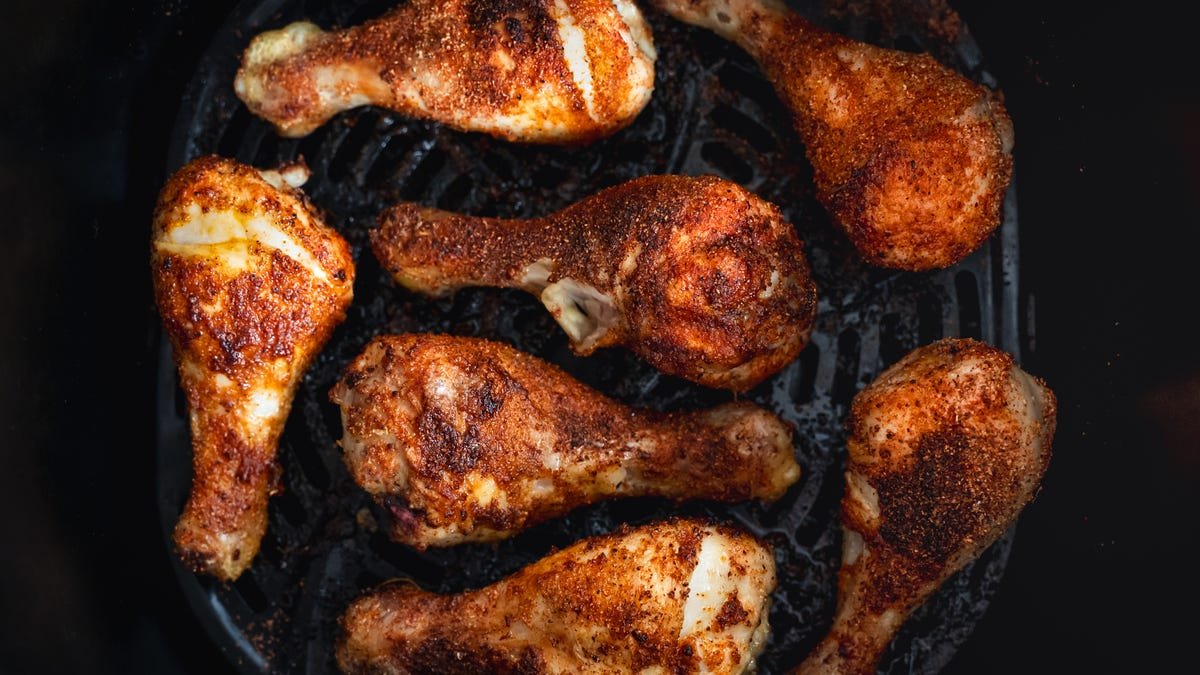 The 5 Healthiest Air Fryer Foods Made Without Oil, According to Registered Dietitians