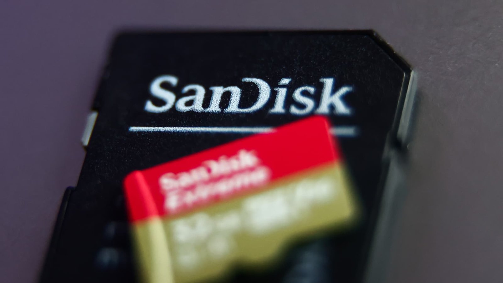 Sandisk shares soar after blowout earnings report reflects demand for artificial intelligence