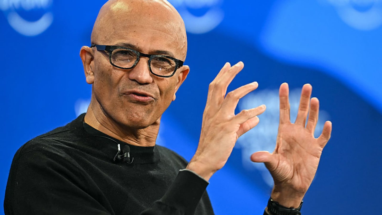 Microsoft loses $357 billion in market value as earnings plummet