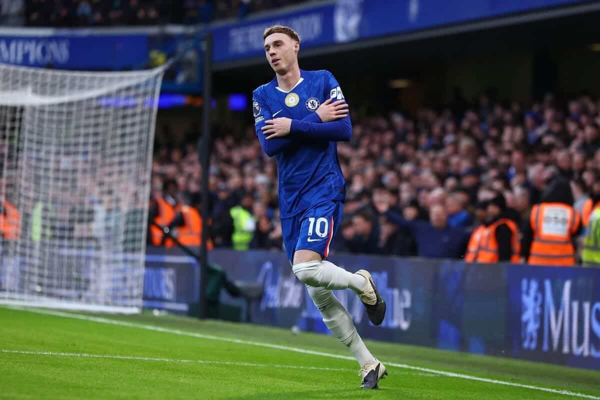 The line-ups for the Premier League derby in the capital have been confirmed