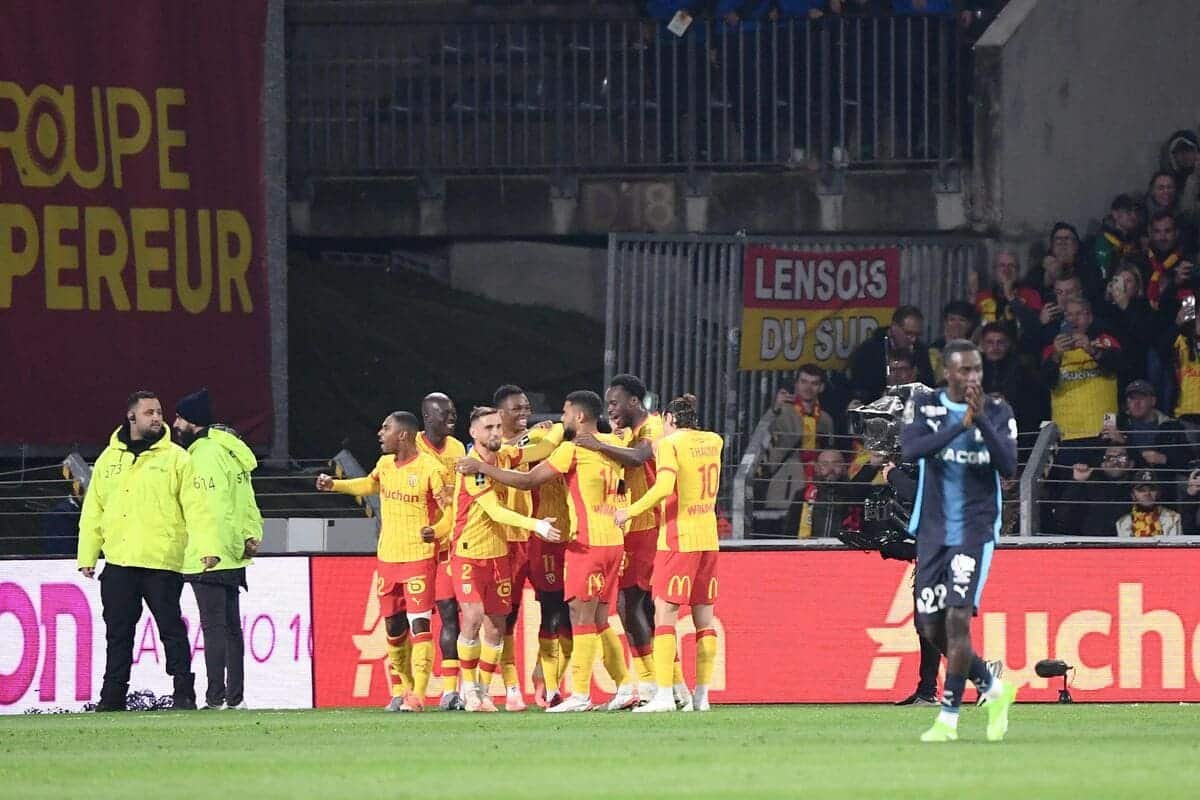 Lens top Ligue 1, Espanyol face defeat at home