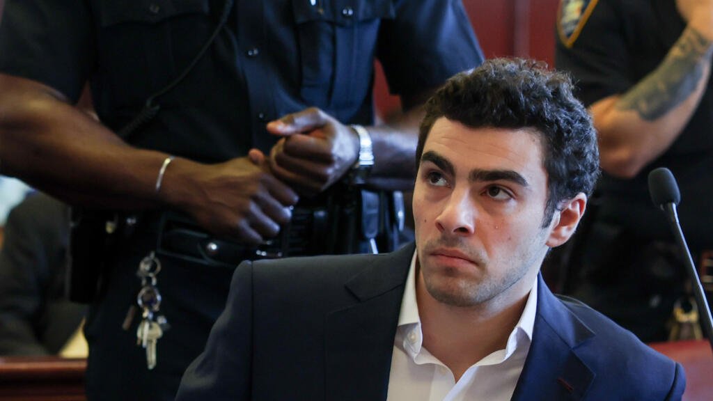 US judge bars prosecutors from seeking death penalty against Luigi Mangione