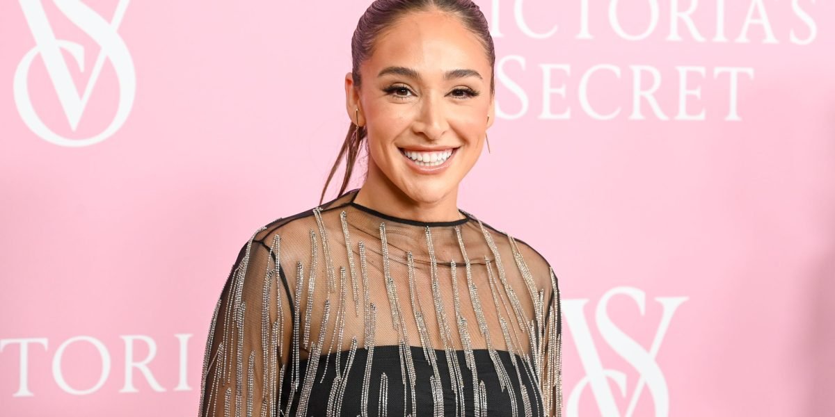 Kayla Itsines became a millionaire at age 22 and sold her fitness app for $400 million—buying a gas station pays her rent