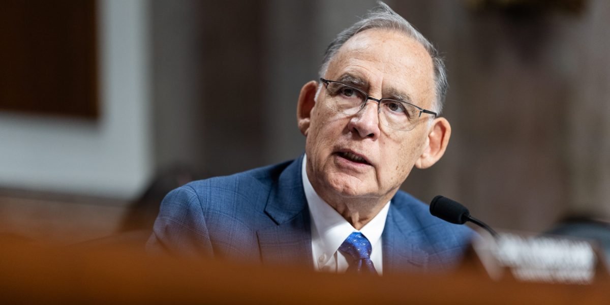 Landmark crypto bill clears Senate hurdle but Democrats withhold support due to lack of ‘crypto’ rules to prevent conflict of interest with Trump family