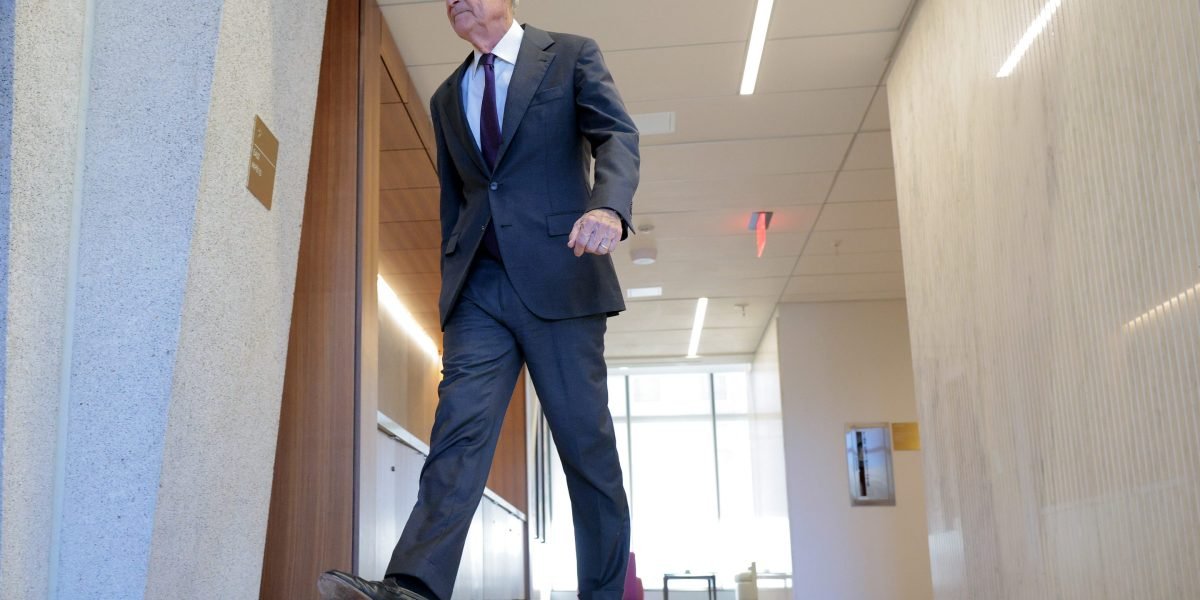 Fed meeting: Macquarie expects the FOMC to raise rates in 2026