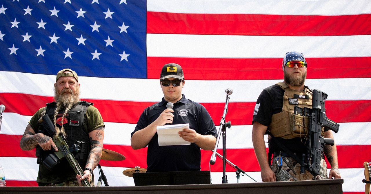 Right-Wing Gun Enthusiasts and Extremists Work Overtime to Justify Alex Pretti’s Murder