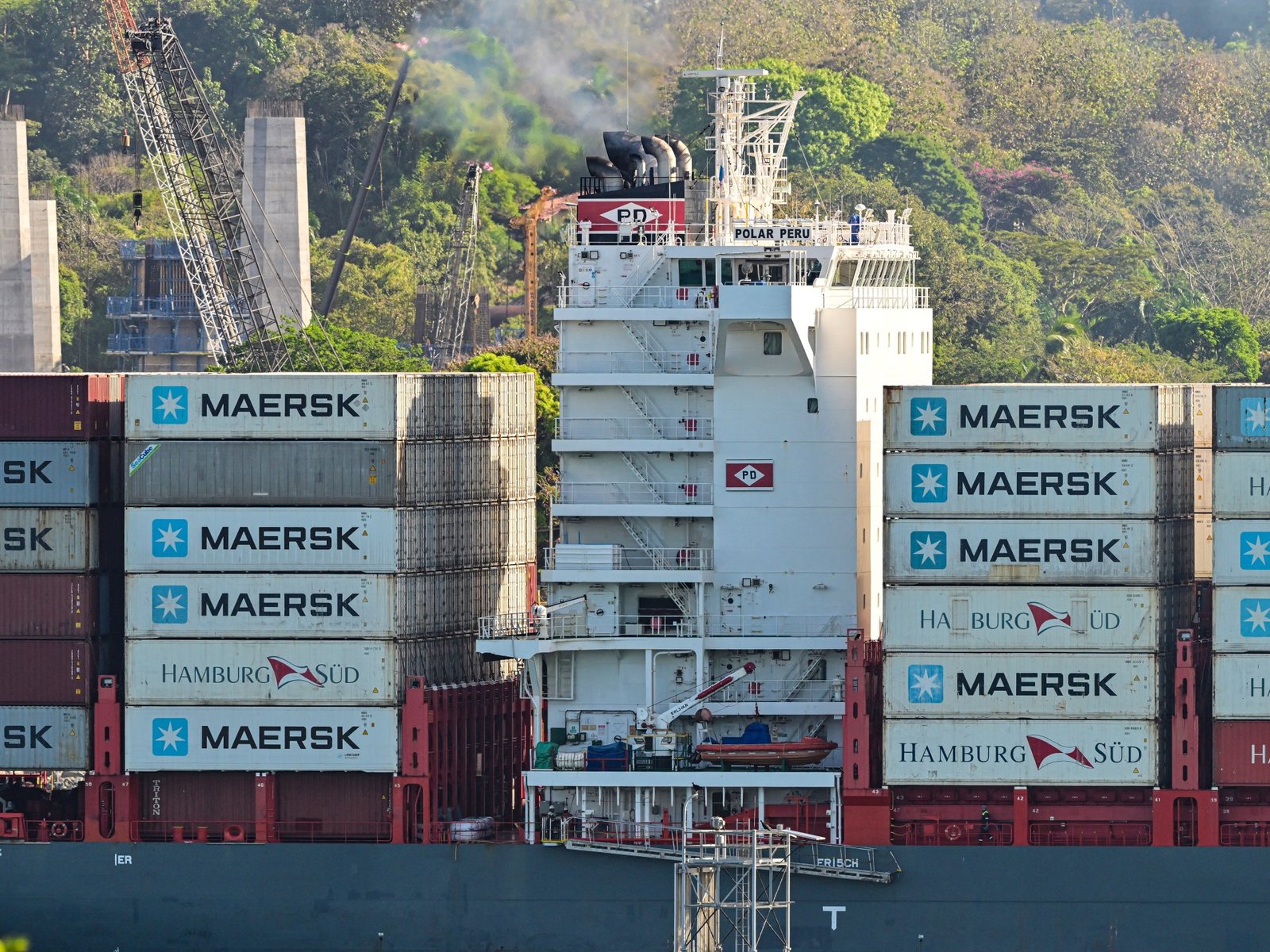Shipping giant Maersk to take over Panama Canal ports after court ruling International trade news