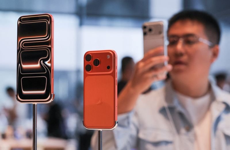Apple to prioritize premium iPhone launches in 2026 amid memory crunch, Nikkei Asia reports