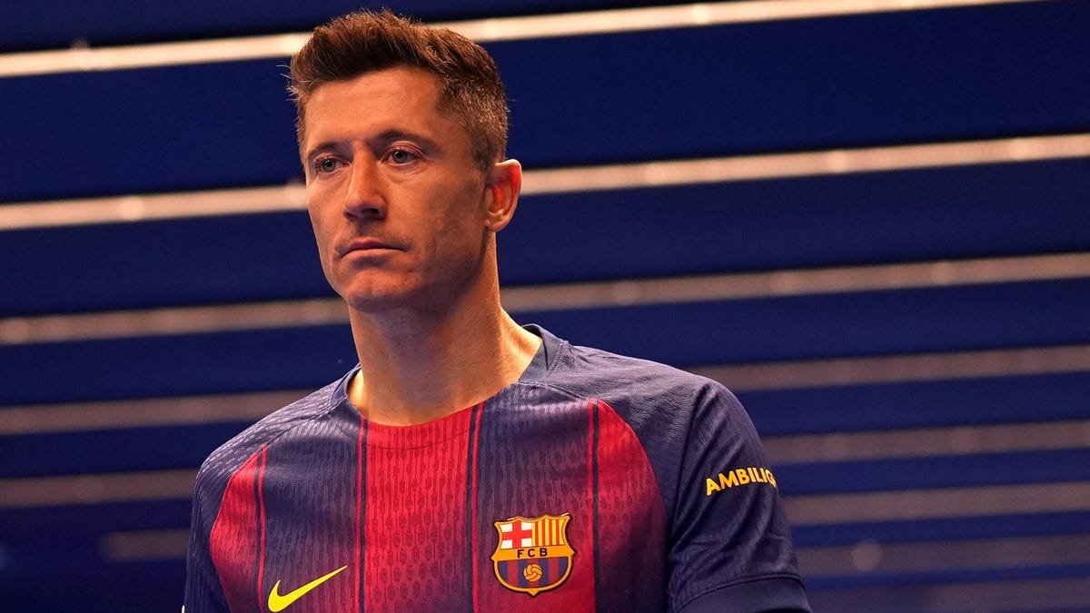 La Liga Soccer: Stream Elche vs Barcelona Live From Anywhere