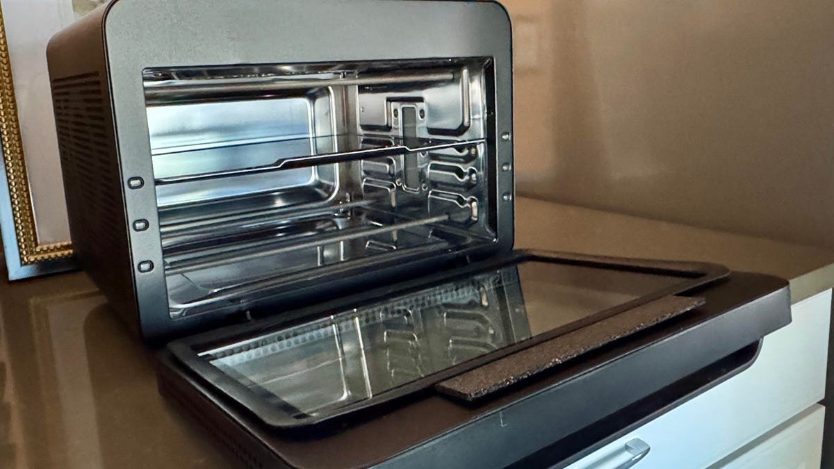 I Don’t Like To Turn On My Big Oven. This iQ MiniOven Is My Secret Weapon