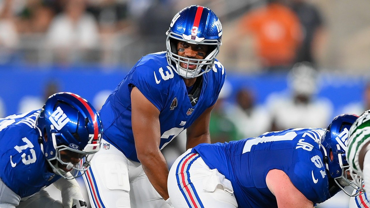 Russell Wilson plans to play in 2026 despite Giants’ poor season
