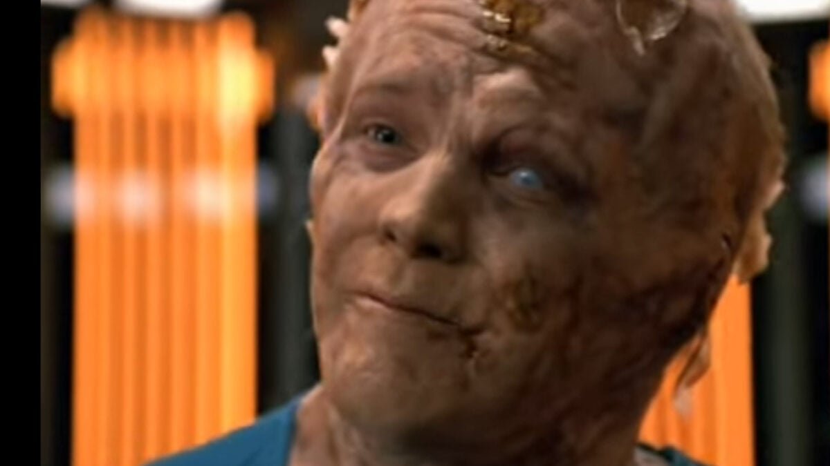 The Best Moments in the Worst Episodes of ‘Star Trek: Voyager,’ 30 Years Later