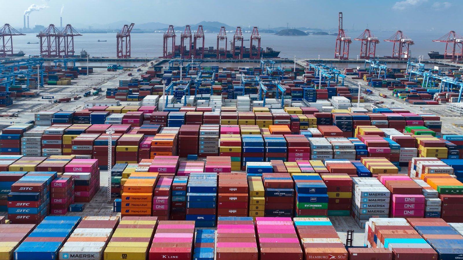 A year after Trump’s tariffs, Chinese factories and ports are bustling