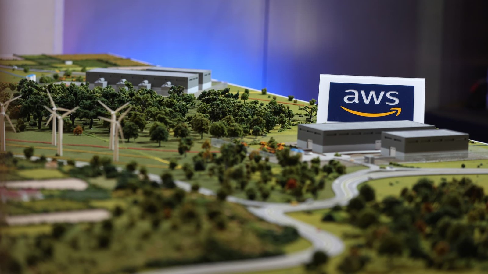 Four charts show Europe’s dependence on US digital infrastructure