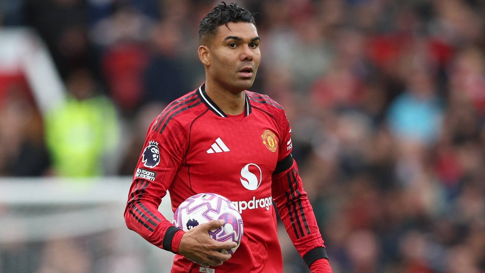 Ineos offers £35m to sign Manchester United’s new Casemiro