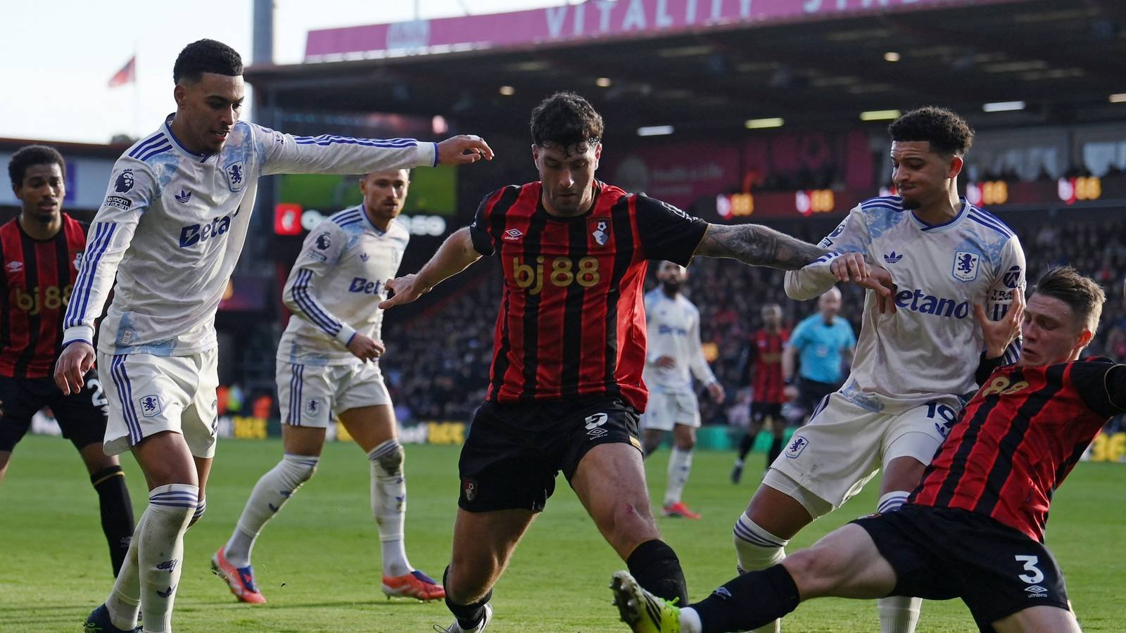 Tottenham ‘most’ interested in Bournemouth star Marcos Senesi on free deal