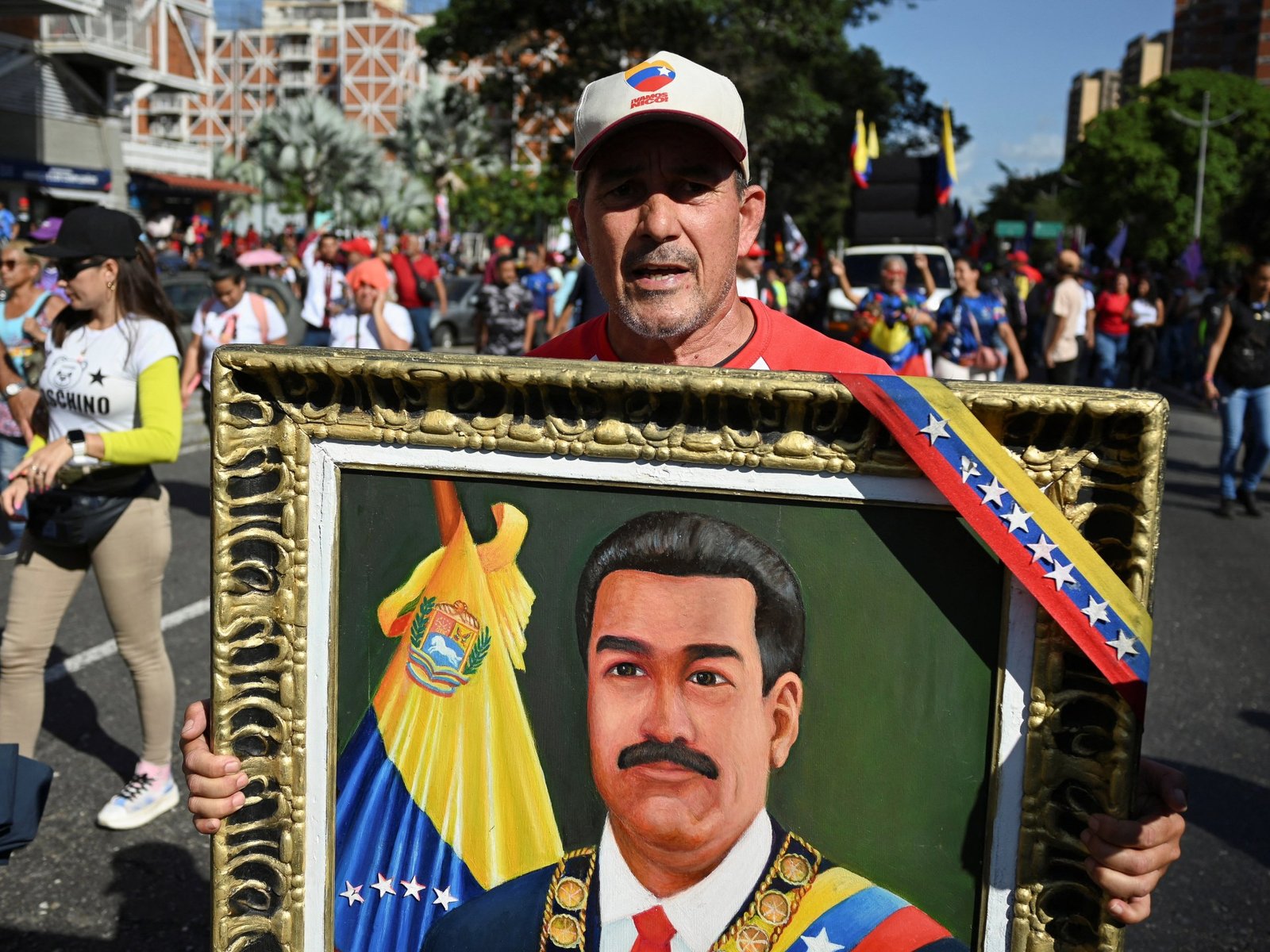 Thousands of Venezuelans march to demand US release of President Maduro and wife Nicolas Maduro News