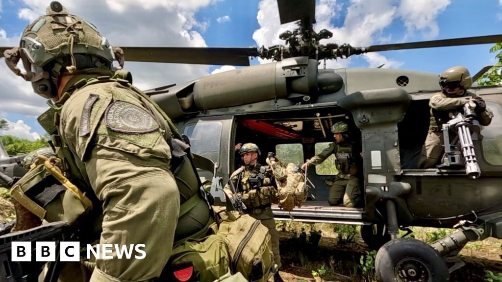 WATCH: BBC joins Colombian commandos in ‘never-ending battle’ against drug gangs