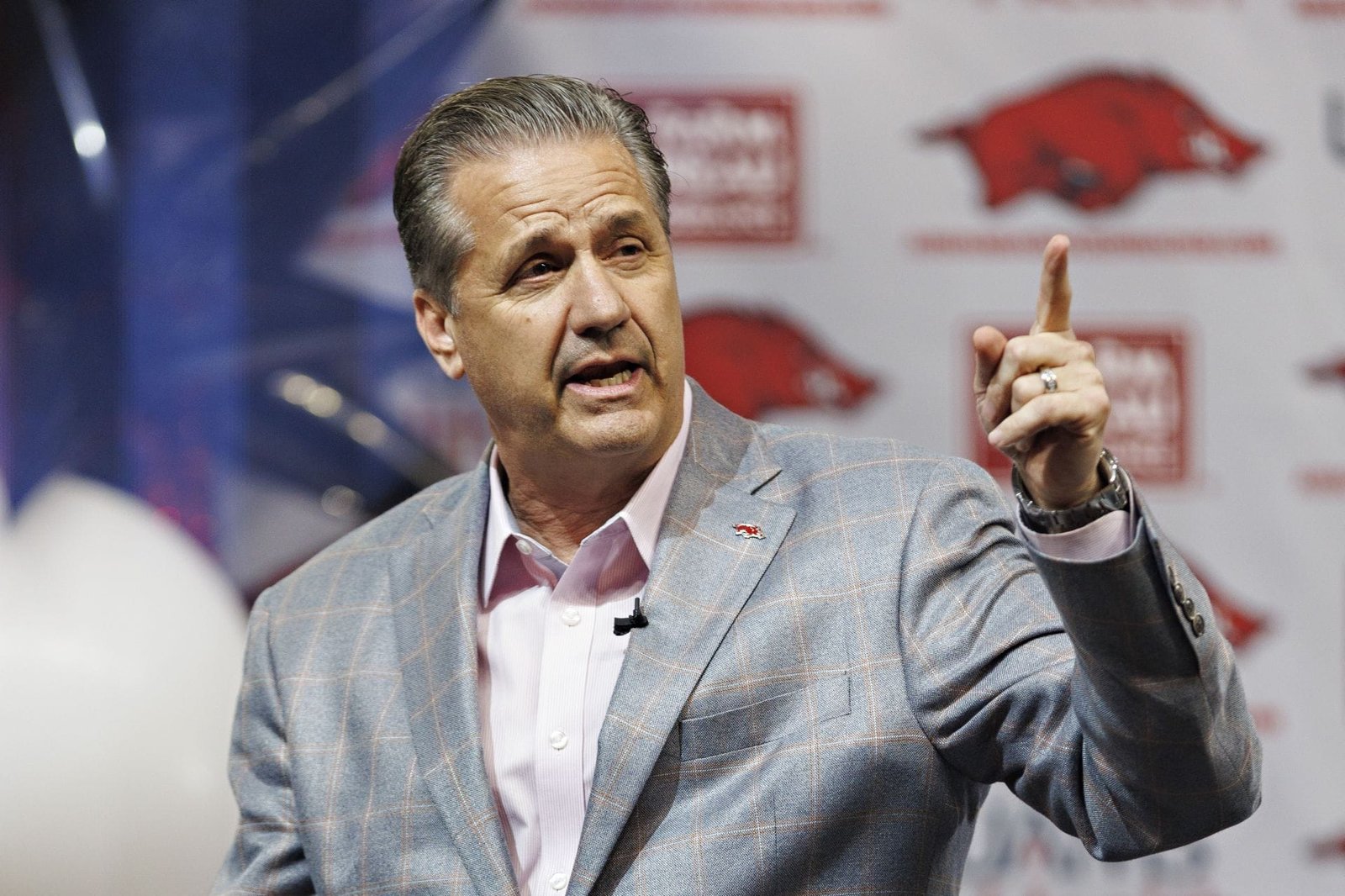 John Calipari issues stern warning ahead of Arkansas challenger game starting at Auburn