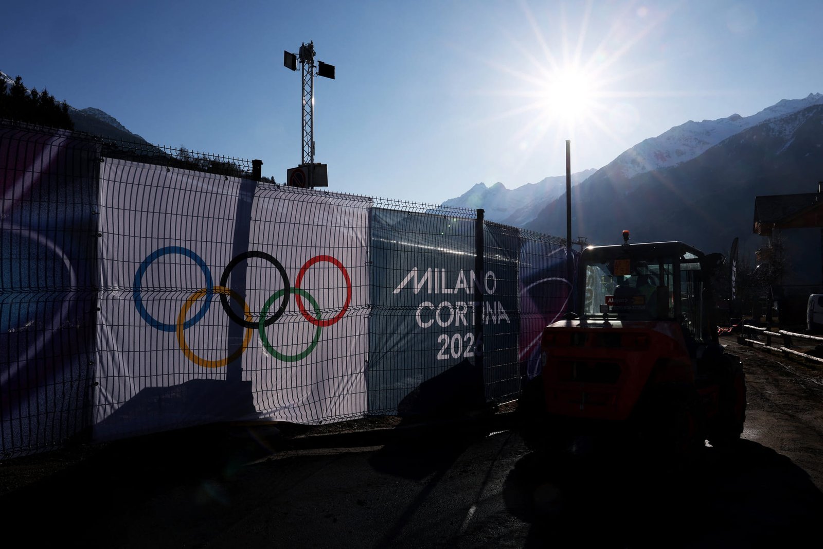 Hockey fans react to Team Canada’s star-studded formation during first practice ahead of 2026 Winter Olympics