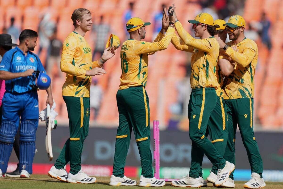 South Africa survive after dismissing Afghanistan in the second Super Over