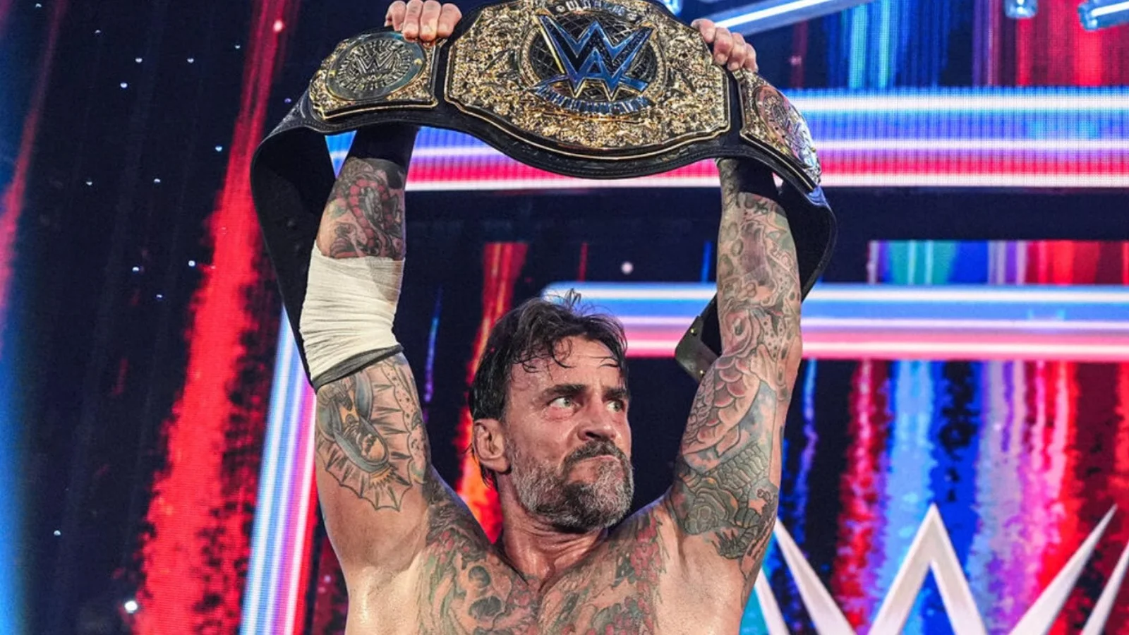 Recently departed AEW star joins WWE and immediately aligns with CM Punk? Explore opportunities!