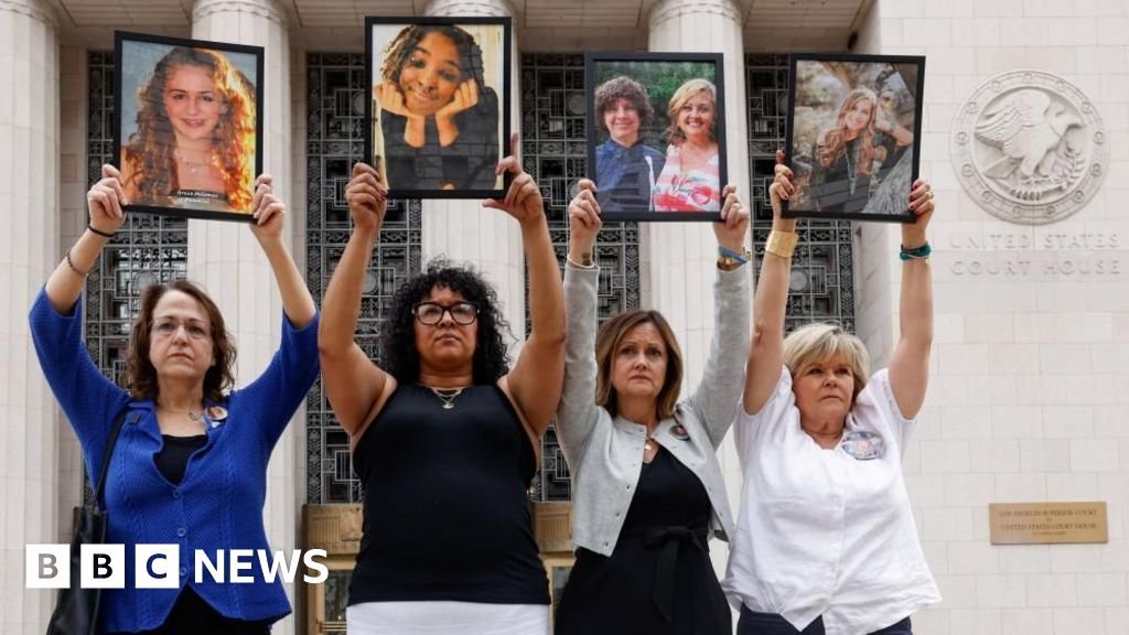 Instagram and YouTube owners built ‘addiction machines’, trial hears