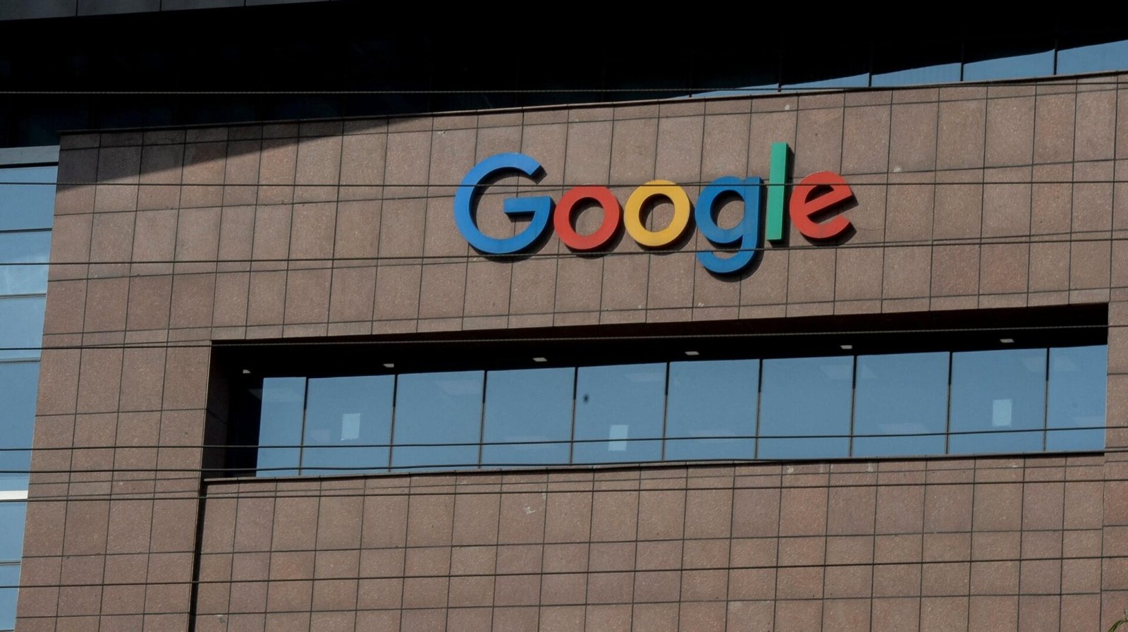 Pensions Bet Google Will Still Make Money A Hundred Years From Now