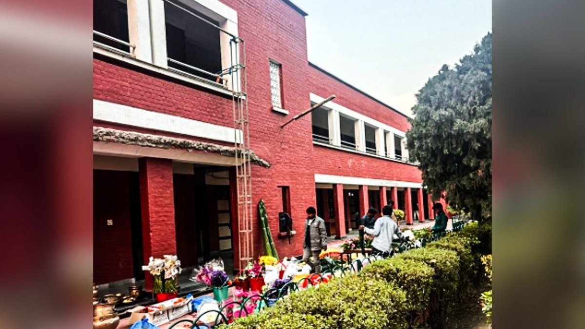 Hansraj College row: Students accuse admin of ‘double standards’ after campus transformed for principal’s son’s wedding
