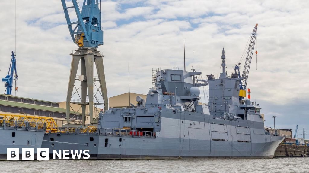 Two people arrested for attempting to sabotage German naval ship