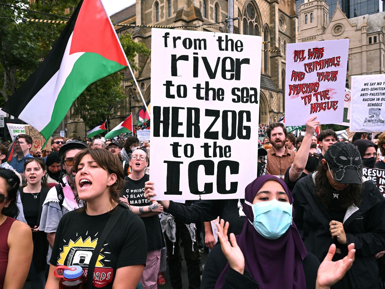 ‘War criminals not welcome’: Australians rally against Israeli president Gaza news