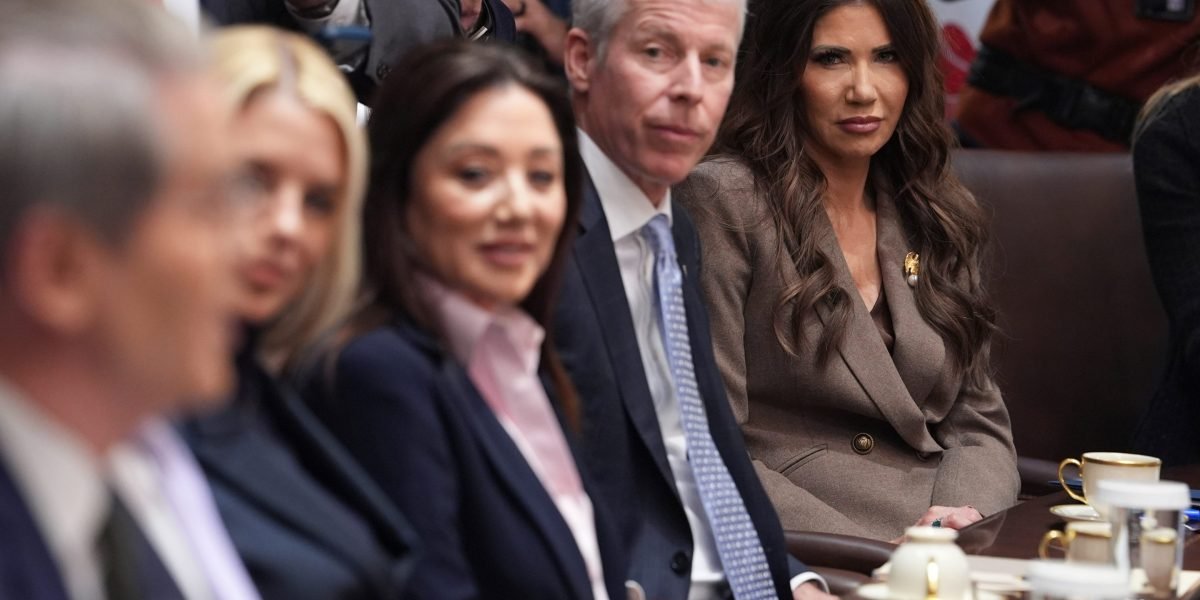 Trump limits DHS during protests in blue cities, but fiercely protects federal property