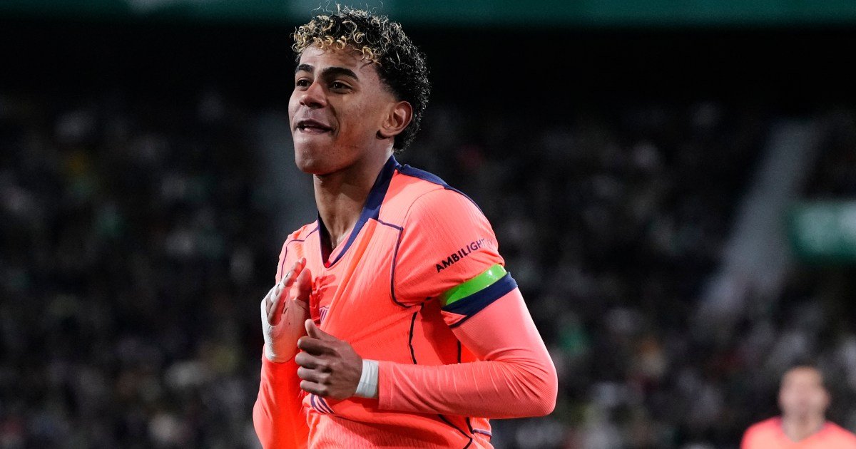 Yamal scores as Barcelona extends La Liga lead over Elche Football News