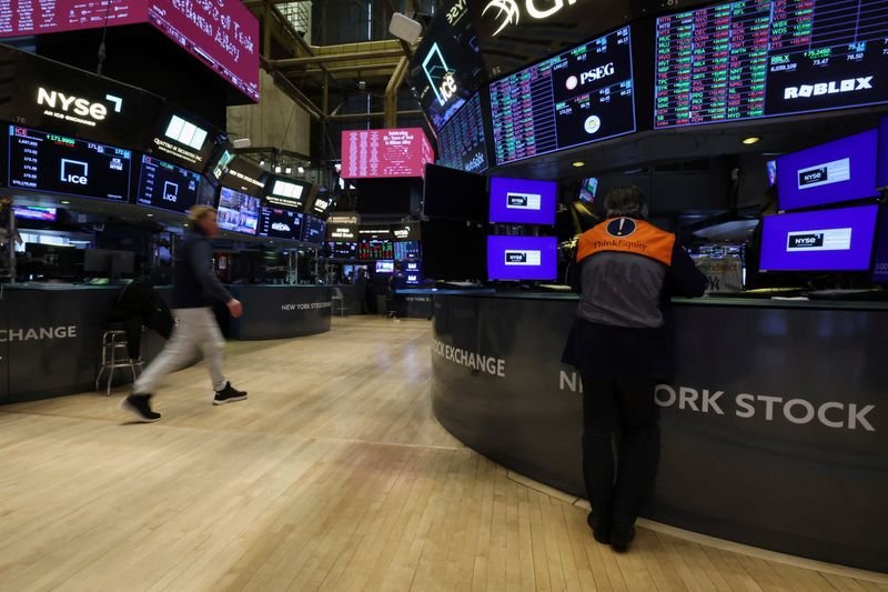 Heavy week of earnings, jobs data to test US stocks after Microsoft loss