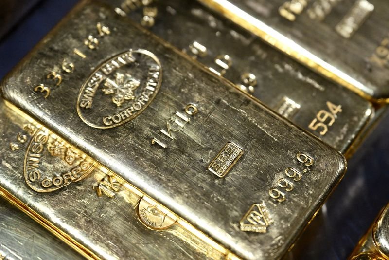 Citi sees gold backed by risks, with some fading expected later in 2026