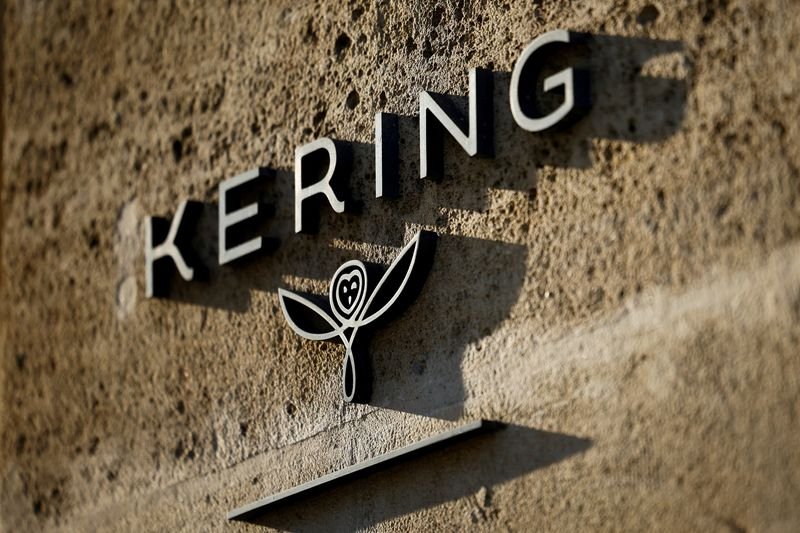 Kering’s fourth-quarter sales fell more than expected even as Gucci’s slide continued