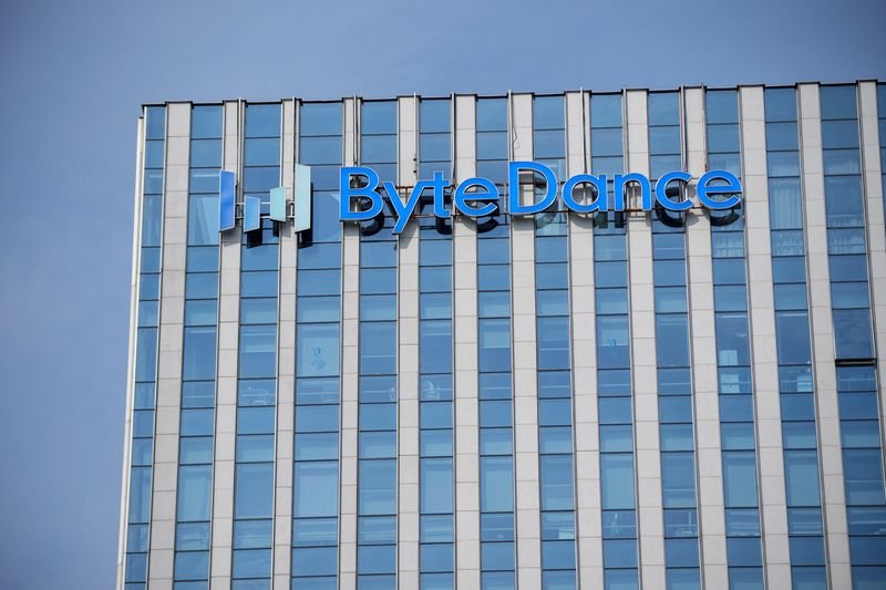 Exclusive-ByteDance develops AI chip, to hold talks with Samsung, sources say