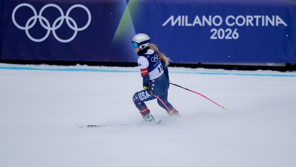 Lindsey Vonn underwent surgery after crashing, breaking her leg in a race at the Winter Olympics
