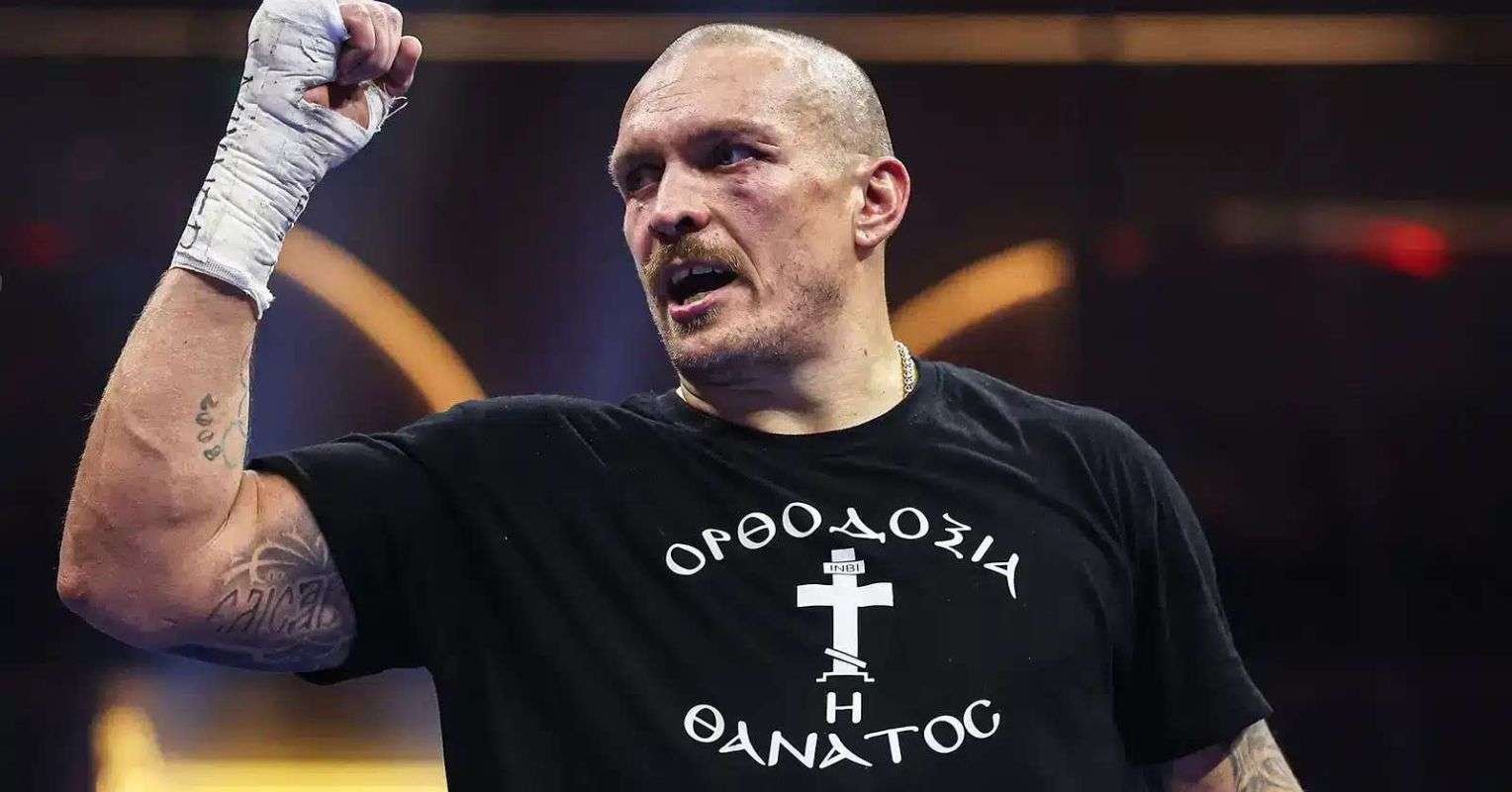 Alexander Usyk must face someone after his next fight or lose the title