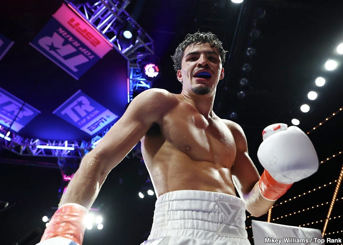 Xander Zayas unifies title by surpassing Abass Baraou