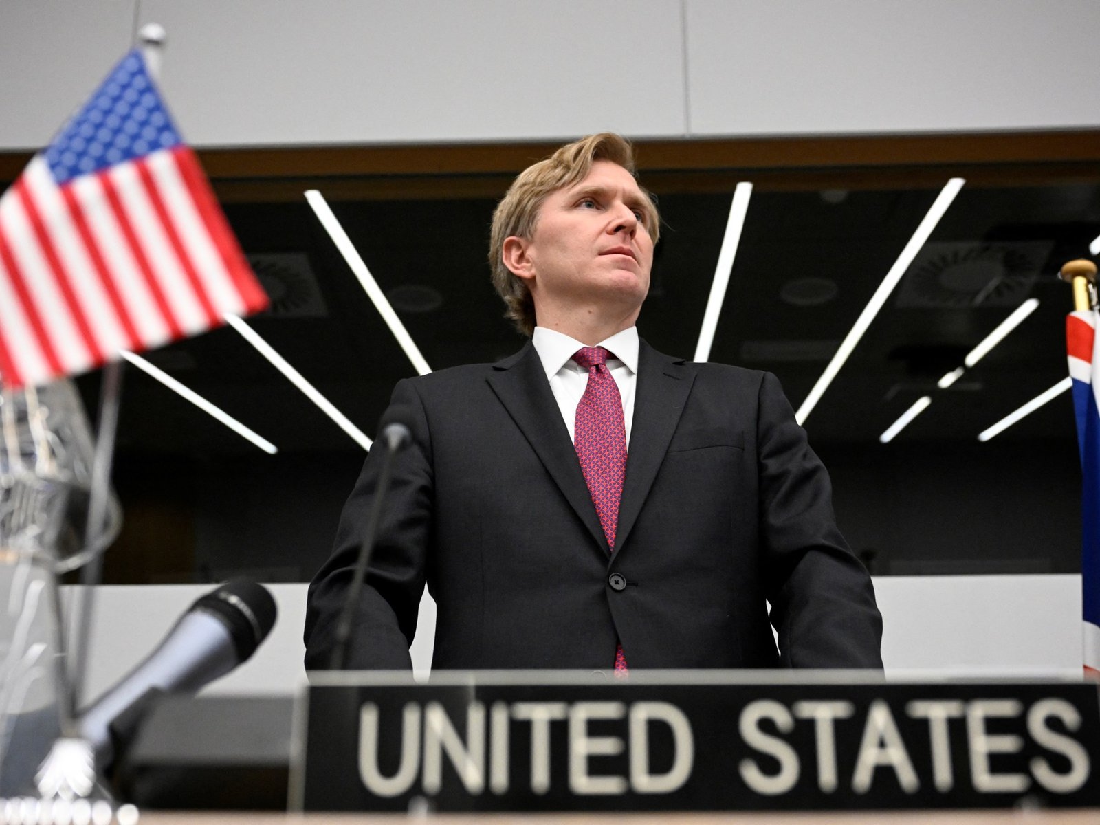 U.S. urges Europe to take lead on NATO defense NATO News