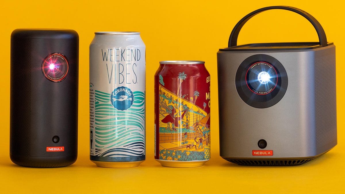 Best Portable Projector for Movies and Games Anywhere in 2025