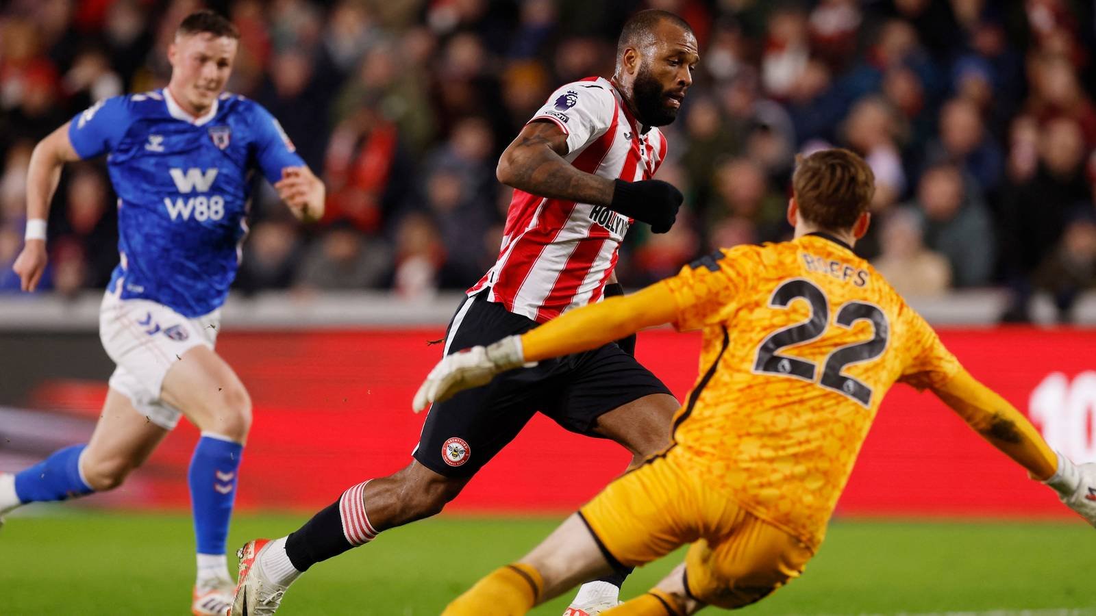 Manchester City join race for Robin Rovers as Sunderland eye summer bid