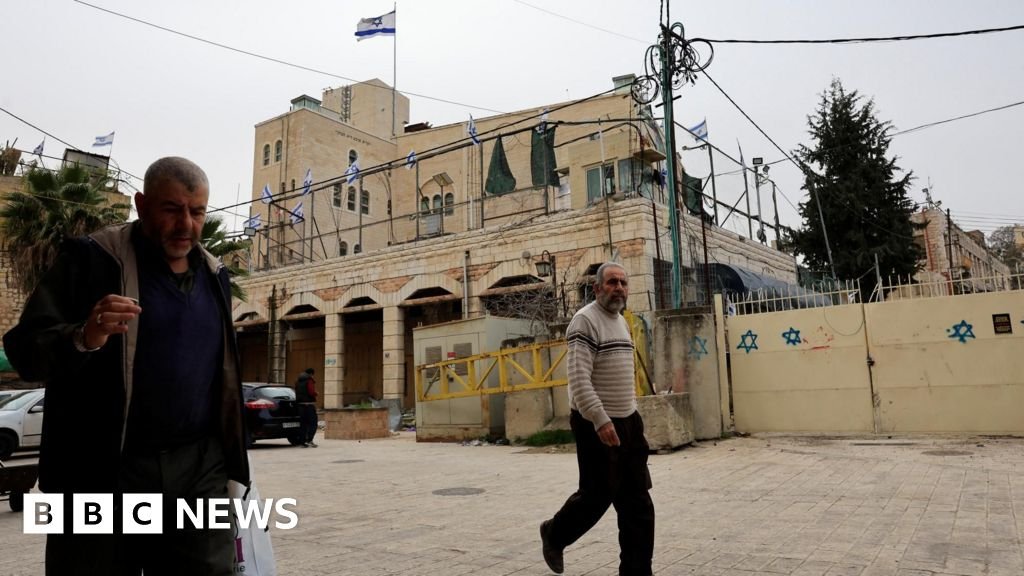 Palestinians say new Israeli move amounts to de facto annexation